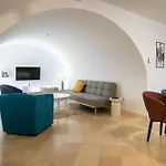 Luan Old Town By Duhomes Apartmán *