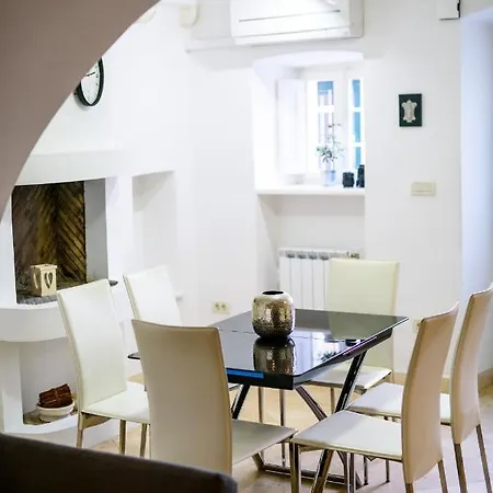 Luan Old Town By Duhomes