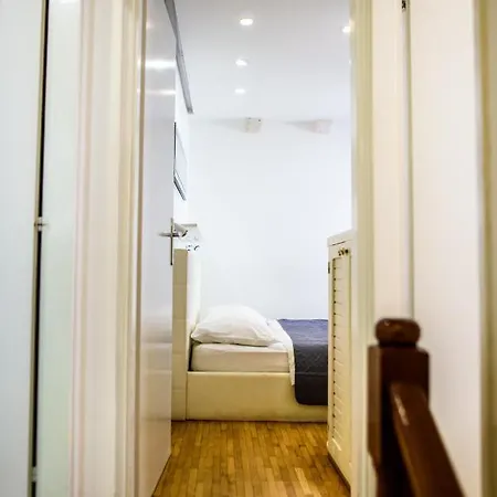 Luan Old Town By Duhomes